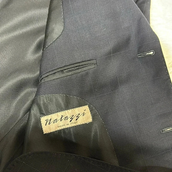 Luciano Natazzi Men’s Two Piece Italian Suit R36 Blue Pinstripe. - Picture 7 of 13